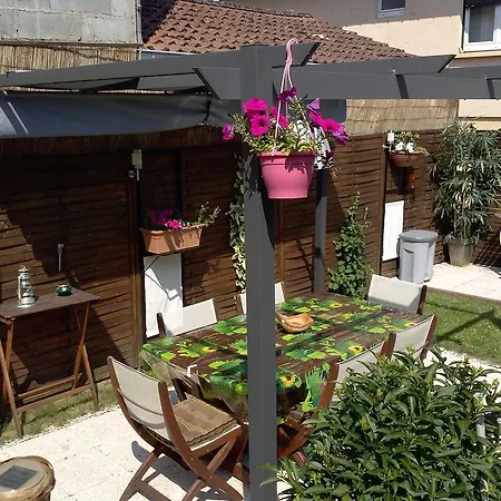 Bienvenue Chez Nous